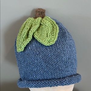 Blueberry 🫐 adorable knit hat! New, USA MADE!